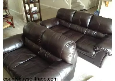 Couch/love seat